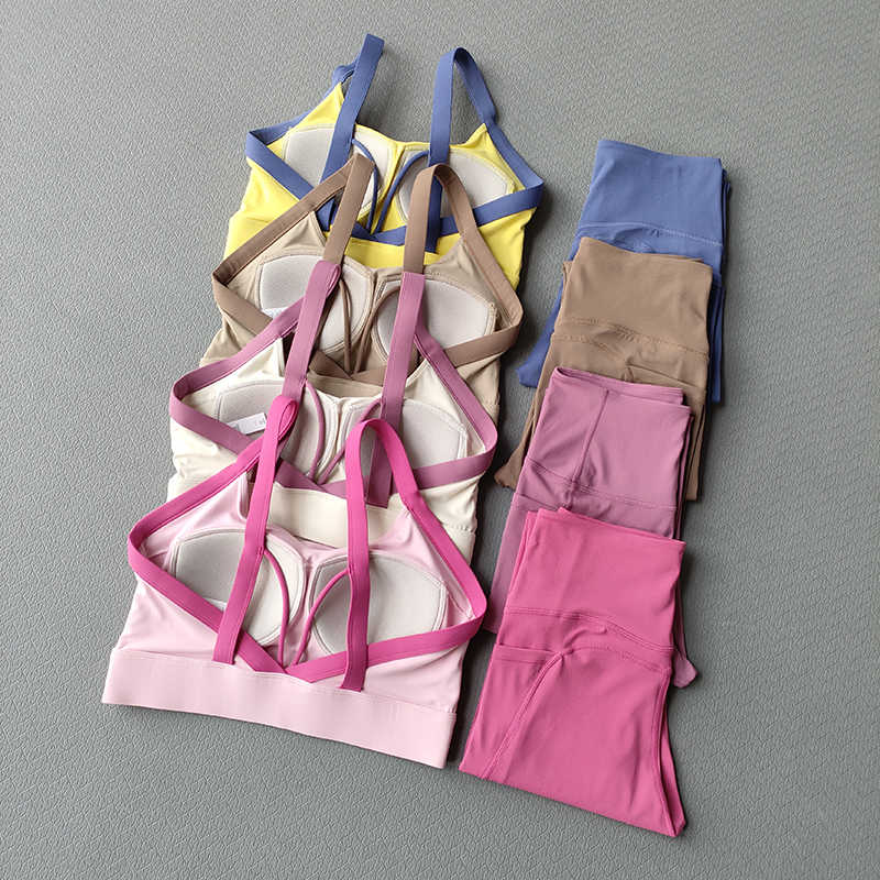 Conjunto de ioga, conjunto de  - Yoga Fitness Exercises avaliação e preço