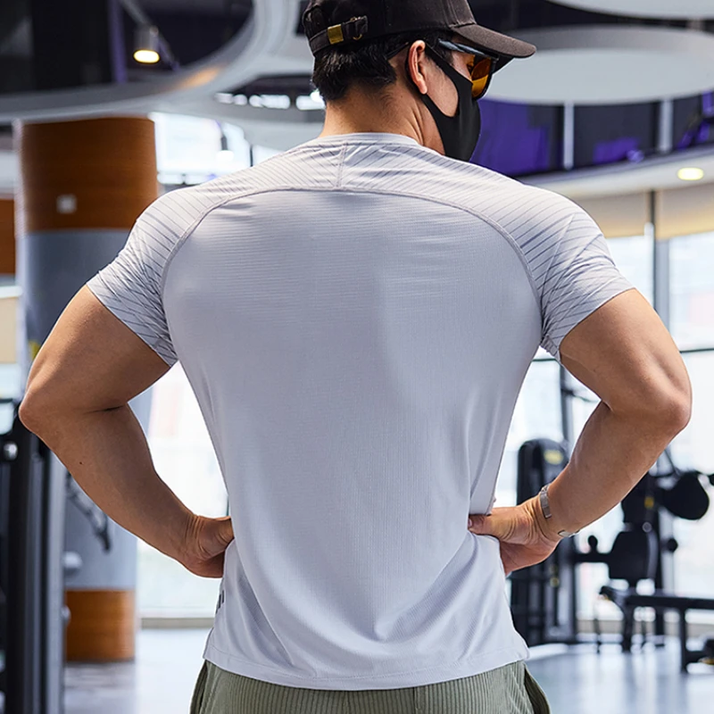 Camiseta esportiva de manga cu - Yoga Fitness Wear avaliação e preço